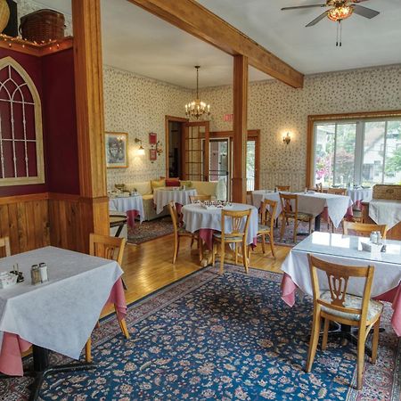 Rockwell Falls Inn And Wine Bar Lake Luzerne Dış mekan fotoğraf
